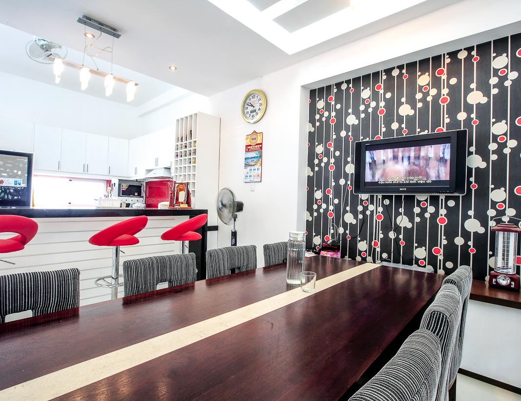 Dùng màu trắng và chuyện Cát Hung trong nhà