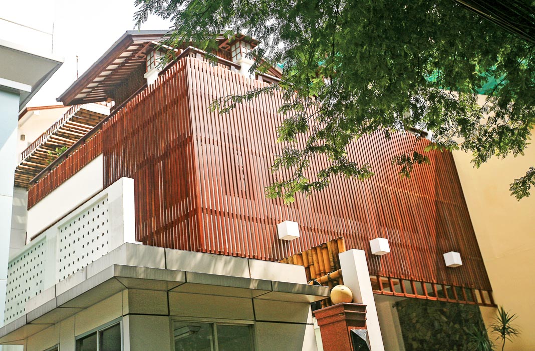 Năm mới, nhà mới, đóng – mở