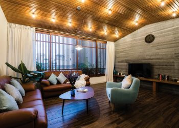 nha-o-ket-hop-van-phong-cua-Chon-a-Architects
