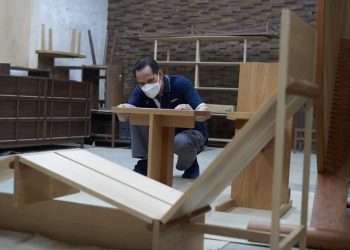 Nhà thiết kế Nathan Yong ra mắt bộ sưu tập Lifecycles được tạo ra từ các loại gỗ cứng Mỹ - 3