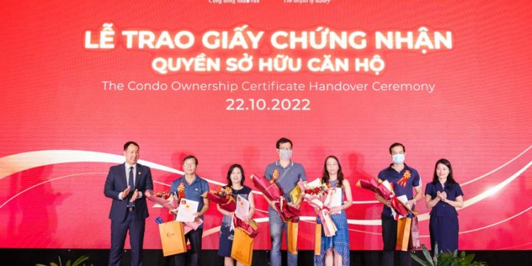 Gần 1000 căn hộ Phú Mỹ Hưng được hoàn tất ra sổ hồng - 2
