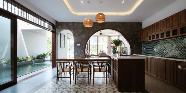 Q Villa - “Nắng qua mái hiên...” - 4