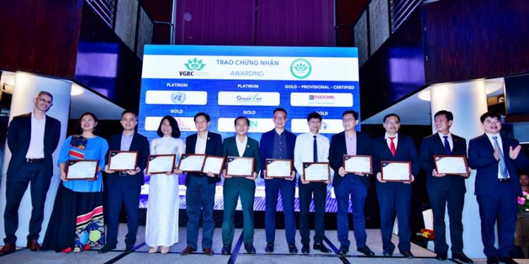 Saint-Gobain được vinh danh trong hoạt động xanh hóa ngành xây dựng Việt Nam - 1