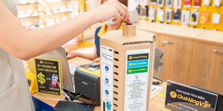 Samsung Vina hợp tác cùng Tập Đoàn Thế Giới Di Động xử lý pin cũ - 1