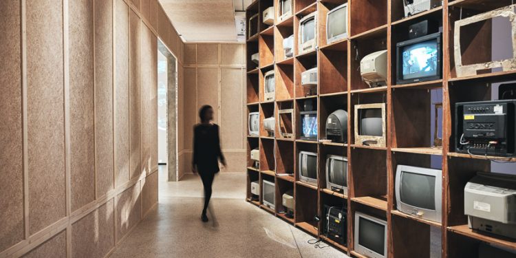 Thời đại rác thải – thiết kế có thể đóng góp được gì?