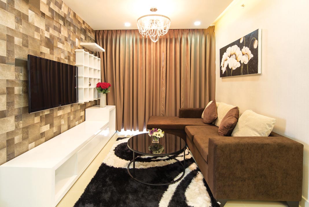 Trong suốt và lấp lánh