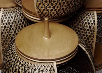 Tủ Jintana – Trí tưởng tượng hóa thân vào gỗ thích và tre - 4