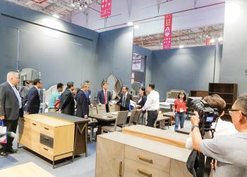 Vifa Expo 2022 - Hội chợ đồ gỗ và nội thất xuất khẩu hàng đầu Việt Nam mở cửa trở lại - 1