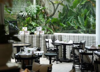 Arteastiq: Nghệ thuật trà thủ công Singapore tại Việt Nam