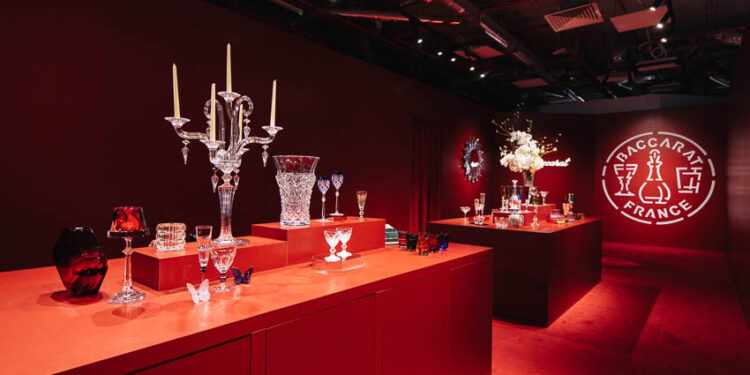 Printemps Bleu đến New Antique: Bản giao hưởng pha lê của Baccarat