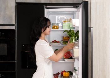 Cách bảo dưỡng tủ lạnh bạn nên biết để tiết kiệm chi phí điện năng - 3