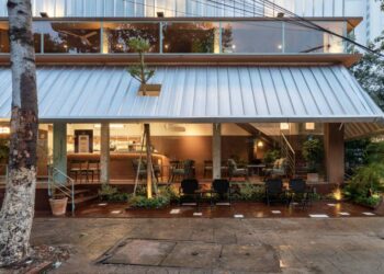 Hớp Cafe: Điểm dừng chậm rãi giữa góc phố vội vã - 1