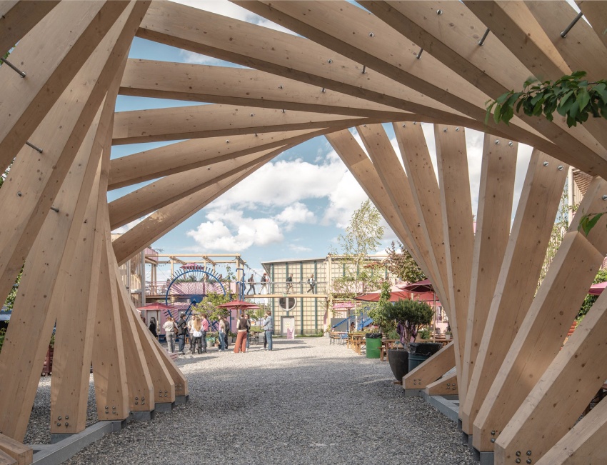 Khi vật liệu bền vững cũng biết vui: công trình gỗ hồng giữa lòng Zurich - 12