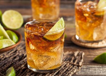 10 loại cocktail đơn giản giải nhiệt mùa hè mà bạn có thể tự làm-8