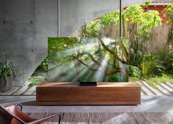 Samsung ra mắt TV QLED 8K Vô Cực đầu tiên tại Việt Nam