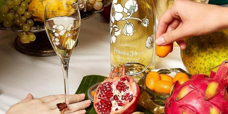 Cho tình yêu thăng hoa với hương champagne Perrier-Jouët
