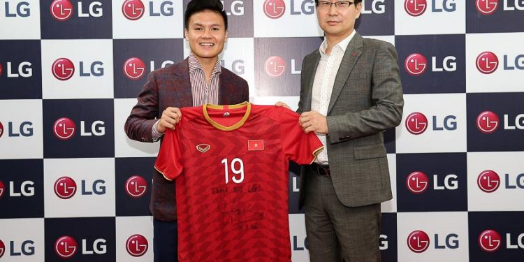 Quang Hải tiếp tục trở thành đại sứ thương hiệu của LG Việt Nam trong năm 2019