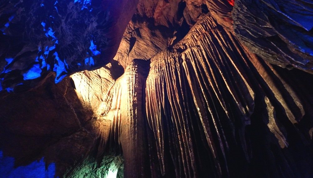 Động Từ Thức, nơi cảnh đẹp gắn liền với huyền thoại-01