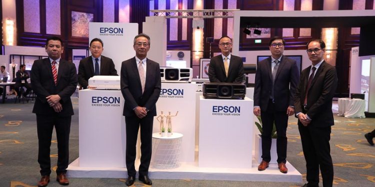 Epson ra mắt máy chiếu Laser 12.000 lumen Native 4K 3LCD đầu tiên cùng dòng máy chiếu mới 20.000 lumen