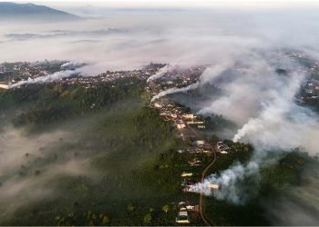 Giật mình khi xem bộ ảnh 'Bắt nét không khí, phơi màu ô nhiễm'-14