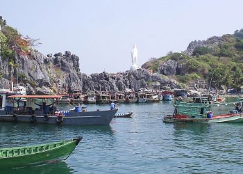 Hòn Nghệ non nước hữu tình