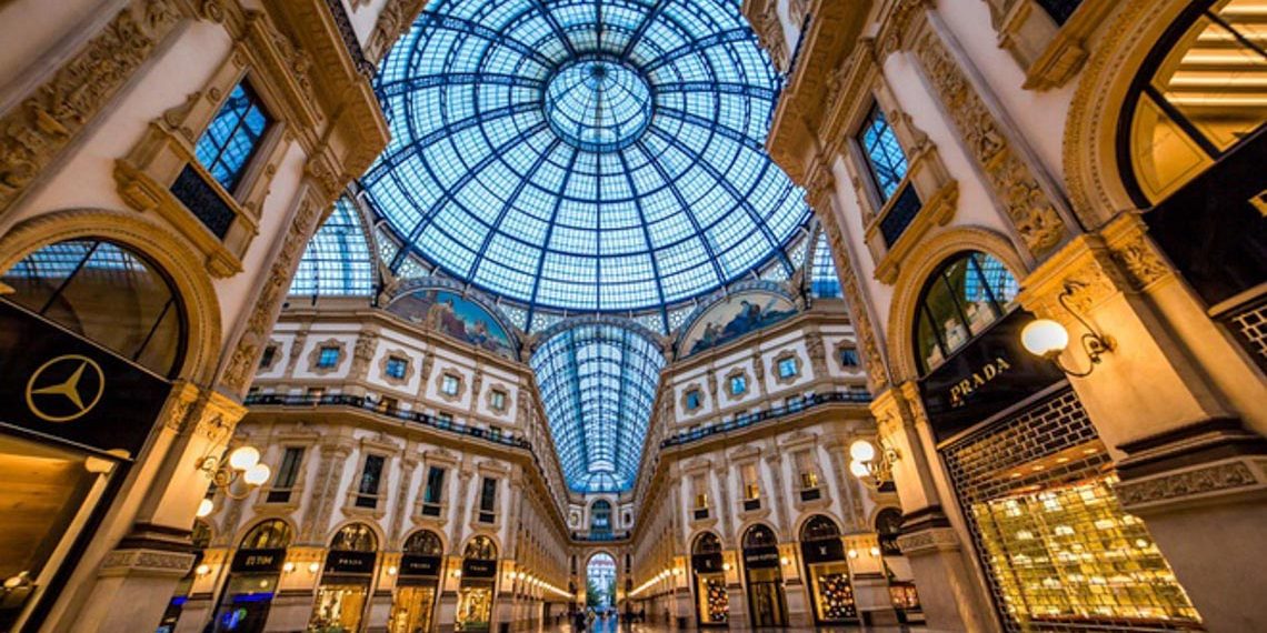 Khu giàu có bậc nhất Italy bị cách ly vì dịch Covid-19-6