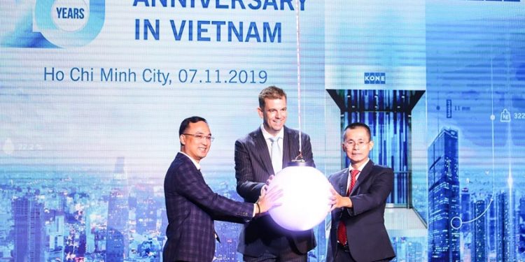 KONE tích hợp Al và IoT trong việc cung cấp dịch vụ thông minh cho thang máy và thang cuốn