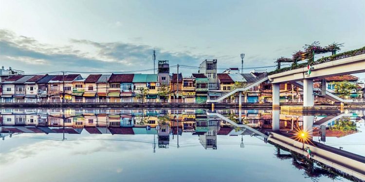 Nghệ thuật đô thị Việt: Nho vẫn còn xanh...-1