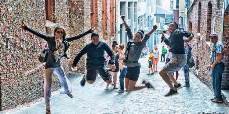 Những điểm du lịch dị thường hấp dẫn nhất-1