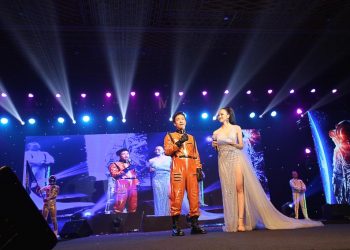 Tập đoàn Austdoor kỷ niệm 15 năm thành lập