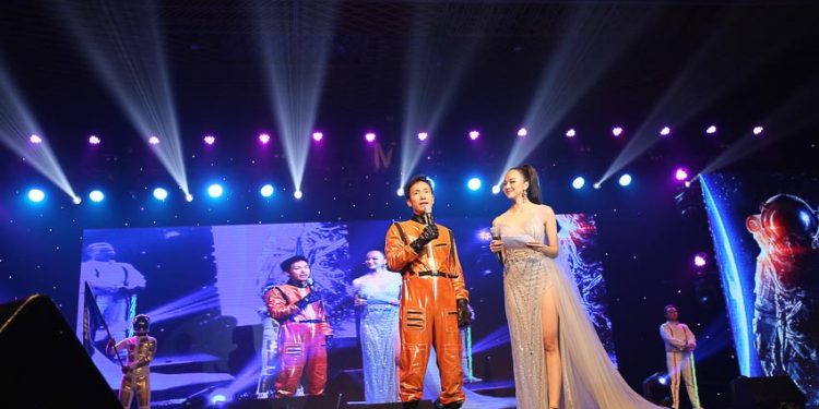 Tập đoàn Austdoor kỷ niệm 15 năm thành lập