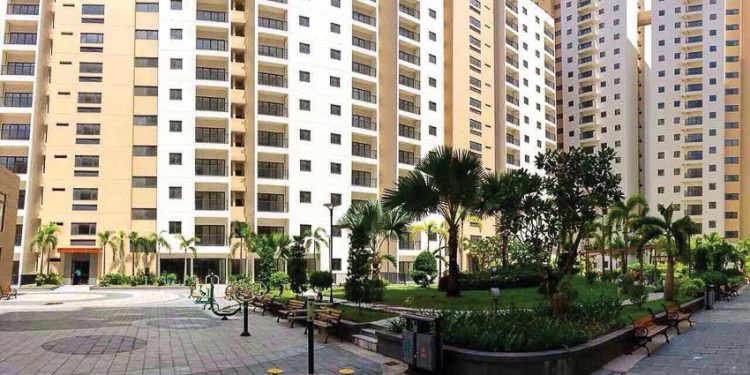 Căn hộ tái định cư: giải cứu khó thành