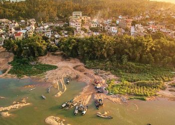 Cảnh sắc nên thơ phố núi Trà Bồng