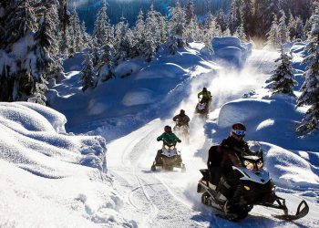 Sắc màu mùa băng tuyết ở Kiruna
