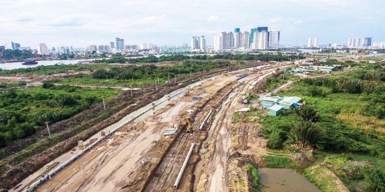 TP.HCM đang có sự lãng phí đất đai rất lớn do quy hoạch treo