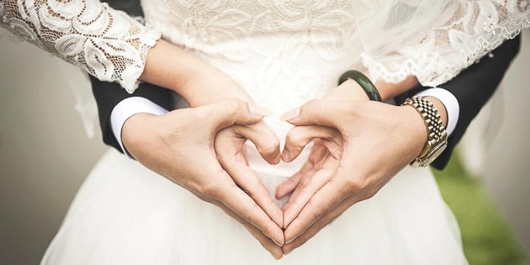 Yêu thương em mọi ngày suốt đời anh