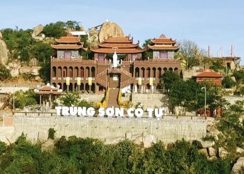 Trùng Sơn cổ tự, ngôi chùa có địa thế đẹp nhất Ninh Thuận