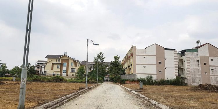 Để thị trường nhà ở phát triển ổn định thì Luật Đất đai cần sớm được hoàn thiện