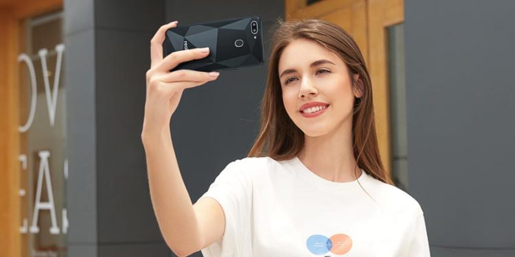 Những chiếc smartphone tầm trung 3