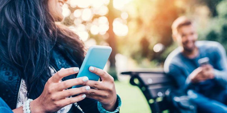 Dấu hiệu khi phụ nữ yêu đơn phương