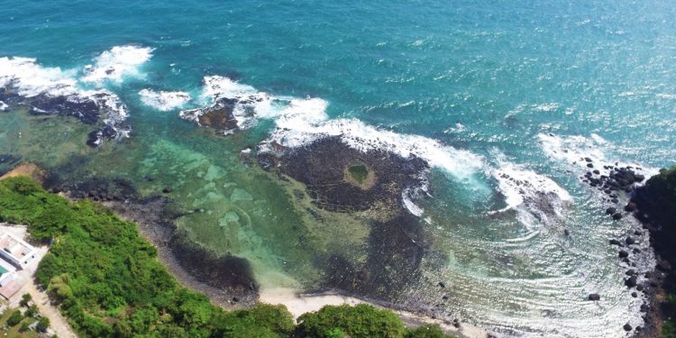 Về Quảng Ngãi thăm mũi Ba Làng An