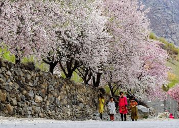 Phong cảnh ngoạn mục ở vùng núi Bắc Pakistan
