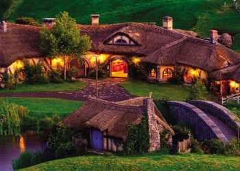 Thiên nhiên lạ kỳ và đời sống thổ dân ở thành phố du lịch Rotorua