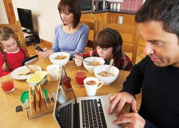 Những “rào cản” lớn nhất của cuộc sống gia đình hiện đại