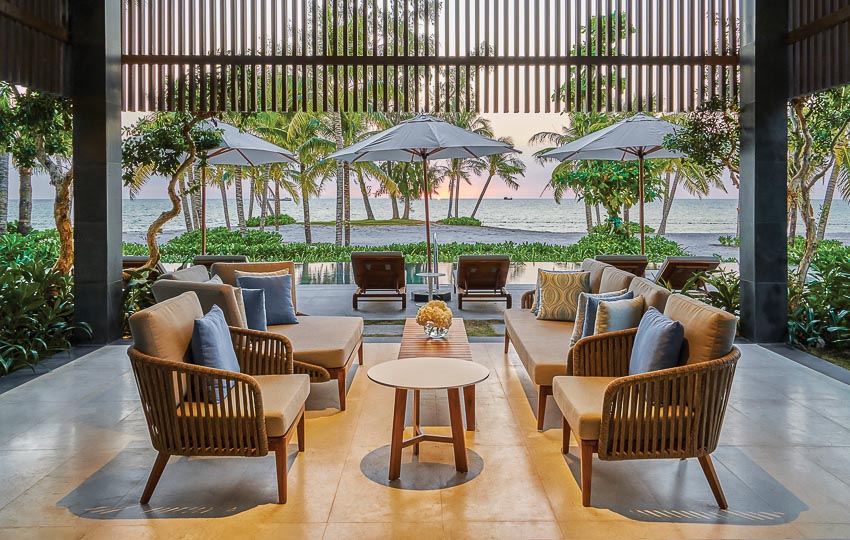 InterContinental Phu Quoc Long Beach Resort ra mắt biệt thự bên hồ sen - 11