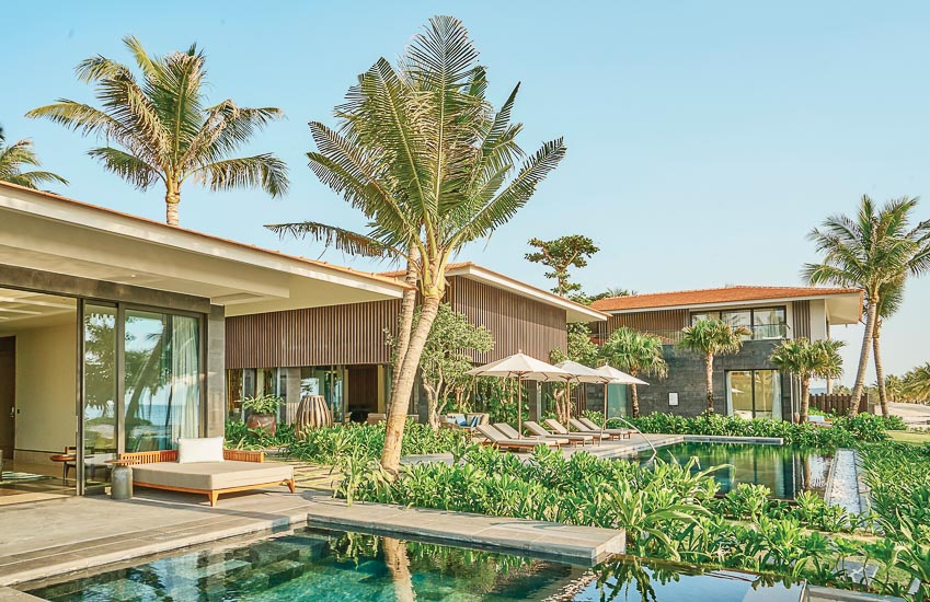 InterContinental Phu Quoc Long Beach Resort ra mắt biệt thự bên hồ sen - 16
