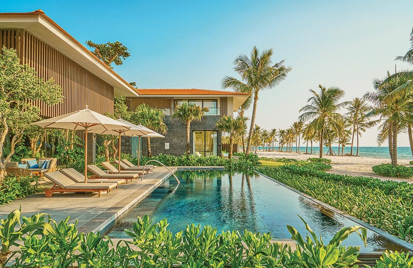 InterContinental Phu Quoc Long Beach Resort ra mắt biệt thự bên hồ sen - 17