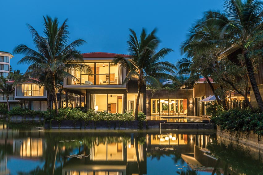 InterContinental Phu Quoc Long Beach Resort ra mắt biệt thự bên hồ sen - 5
