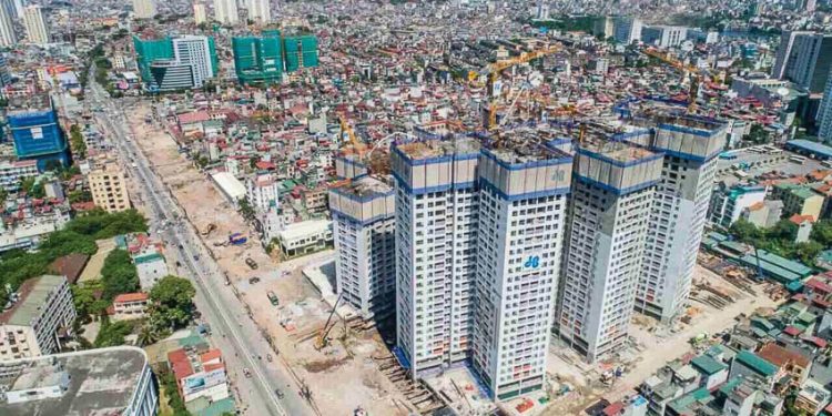 Nhiều doanh nghiệp bất động sản nỗ lực huy động vốn