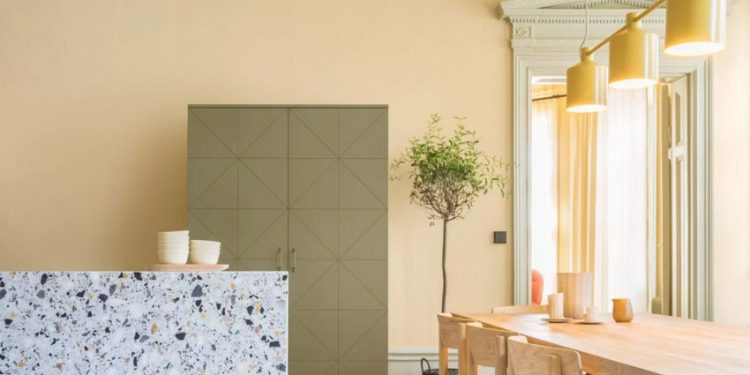 Dulux chọn màu gold dịu với chút xanh lá là 'Màu của năm 2023' - 5